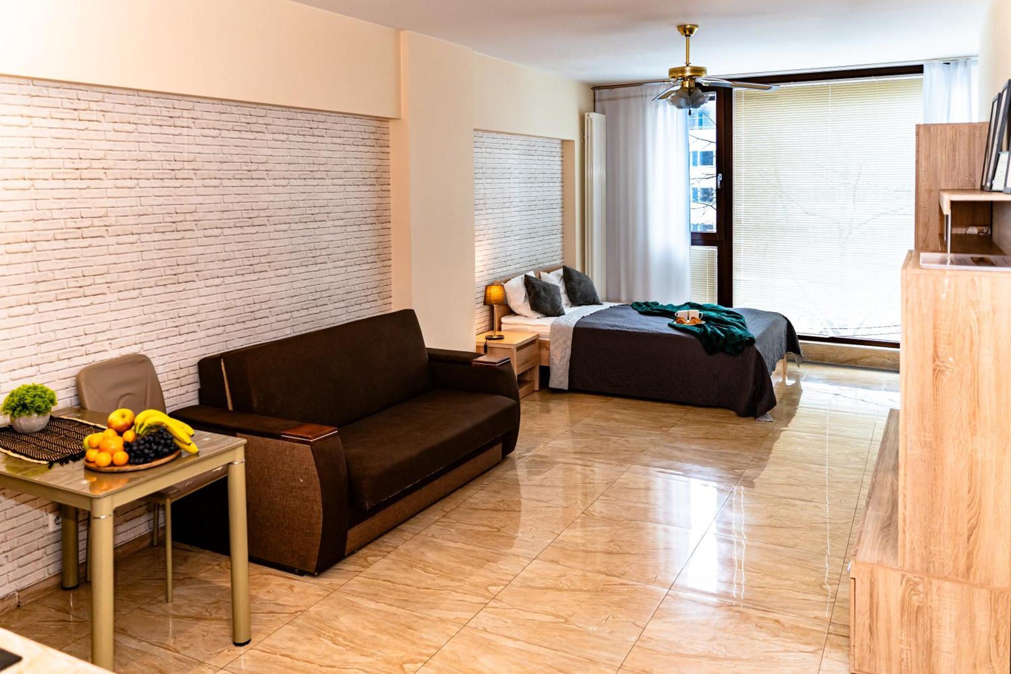 Triton Apartments Varsovia Exterior foto
