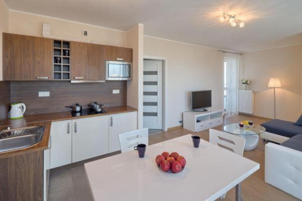 Triton Apartments Varsovia Exterior foto
